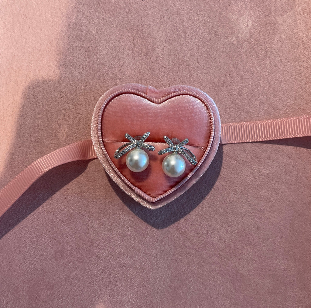 Améliane Pearl Knots Earrings